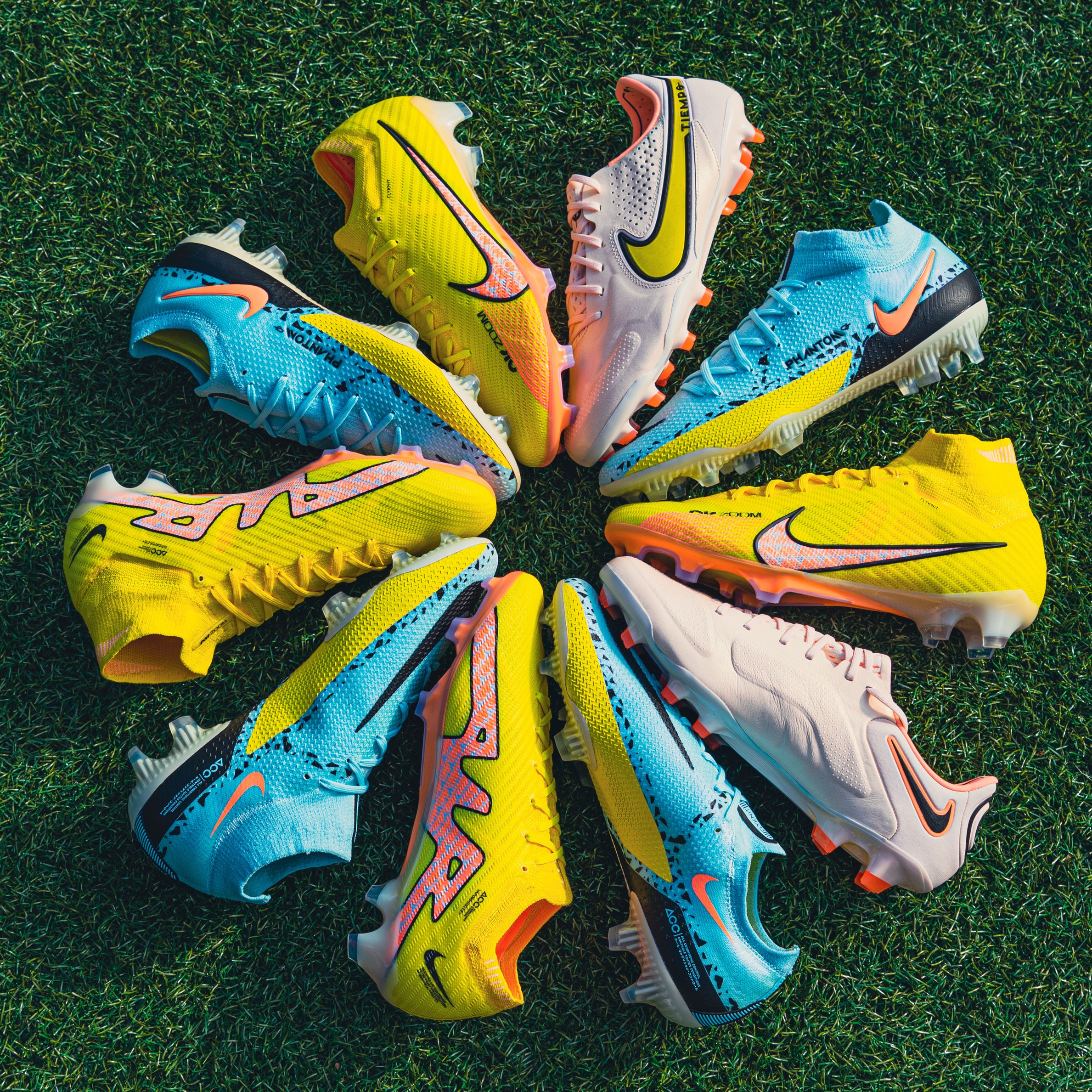 Nike Lucent Pack