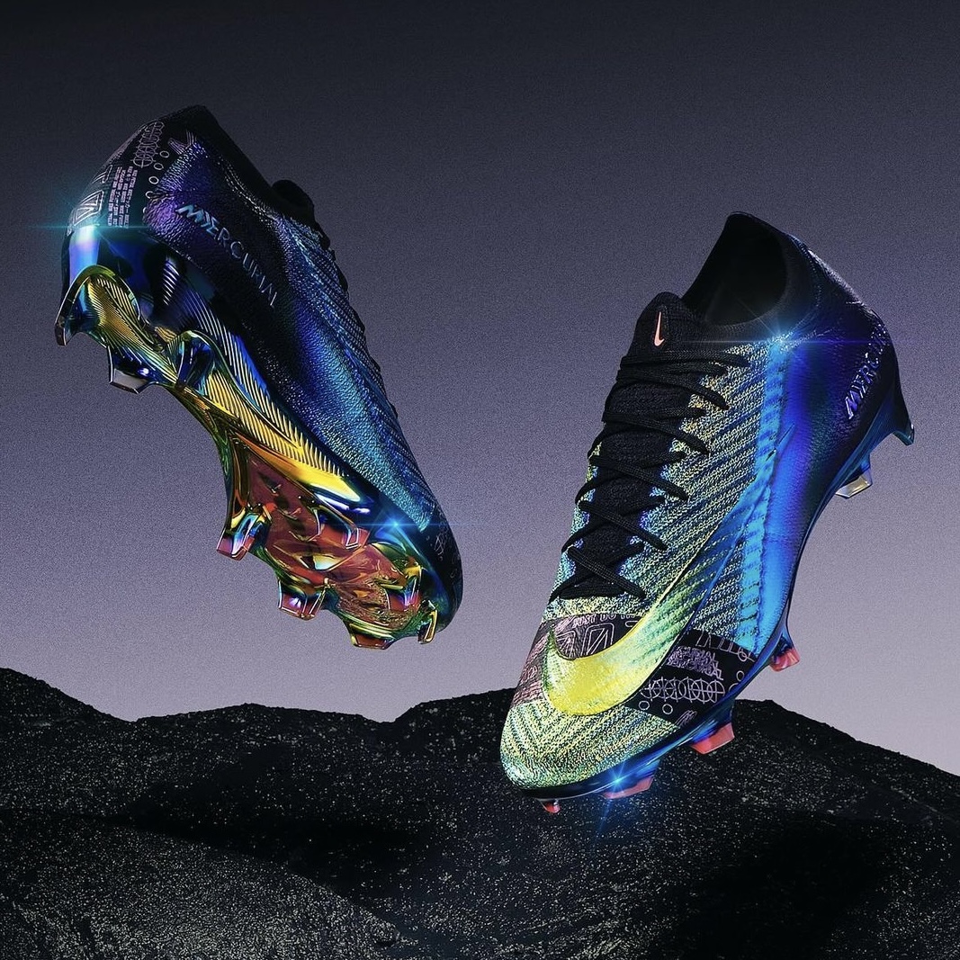 Nike Mercurial Cosmic Speed