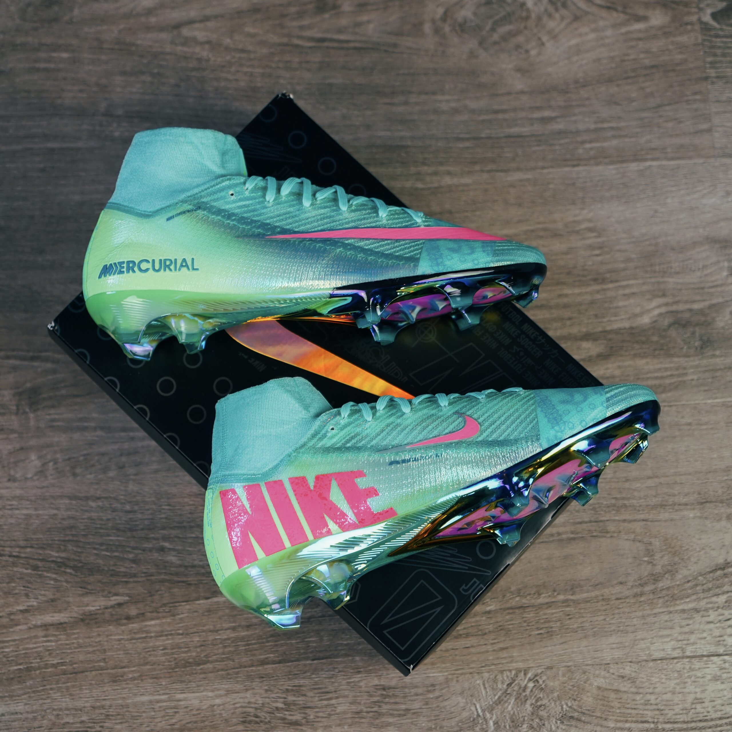 Der Nike Mercurial Superfly Cosmic Speed 2 im Detail