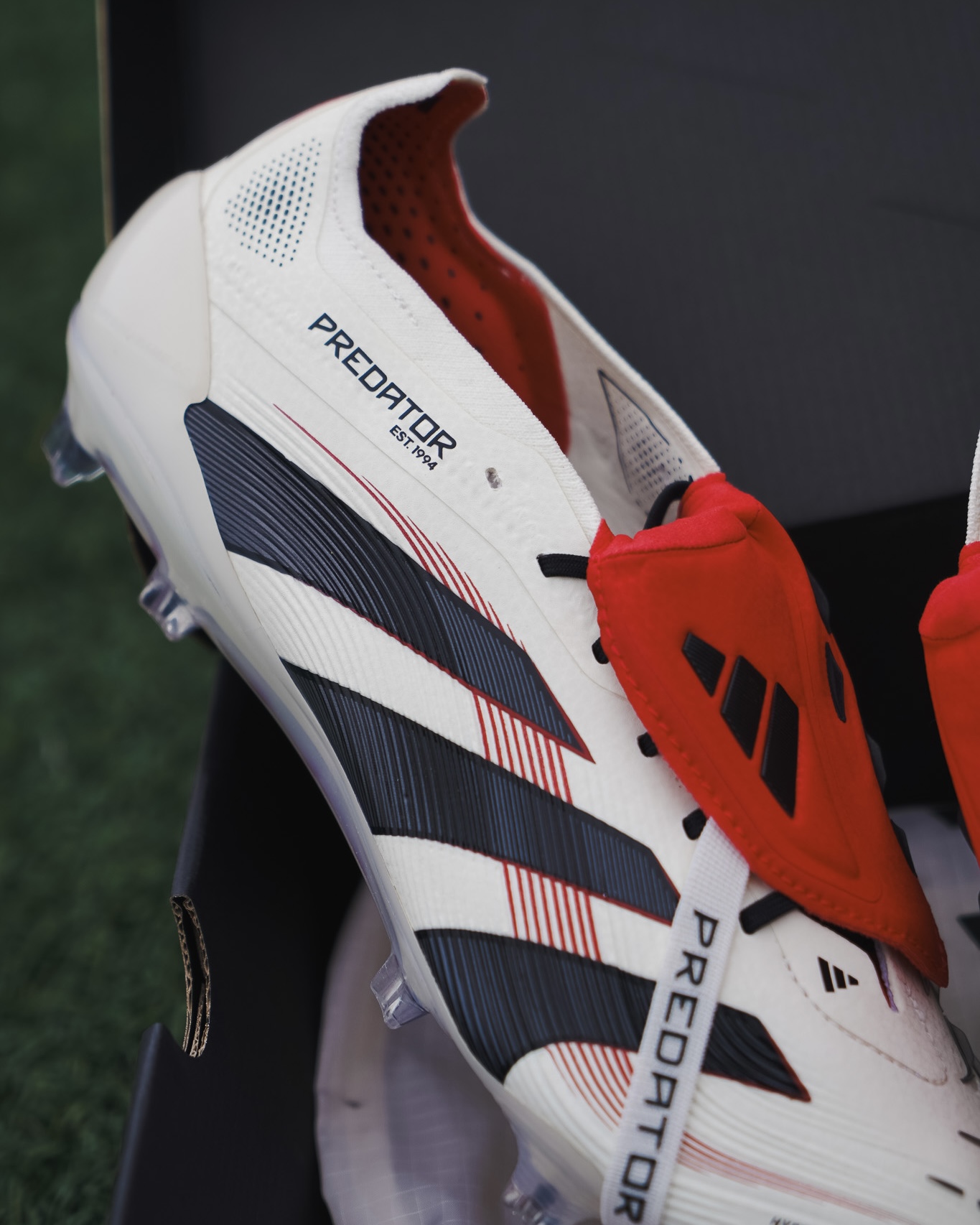 Adidas Predator 2025