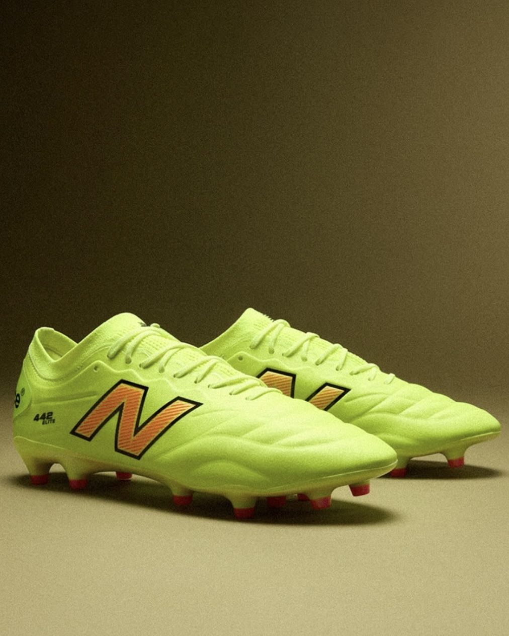 New Balance Furon v8