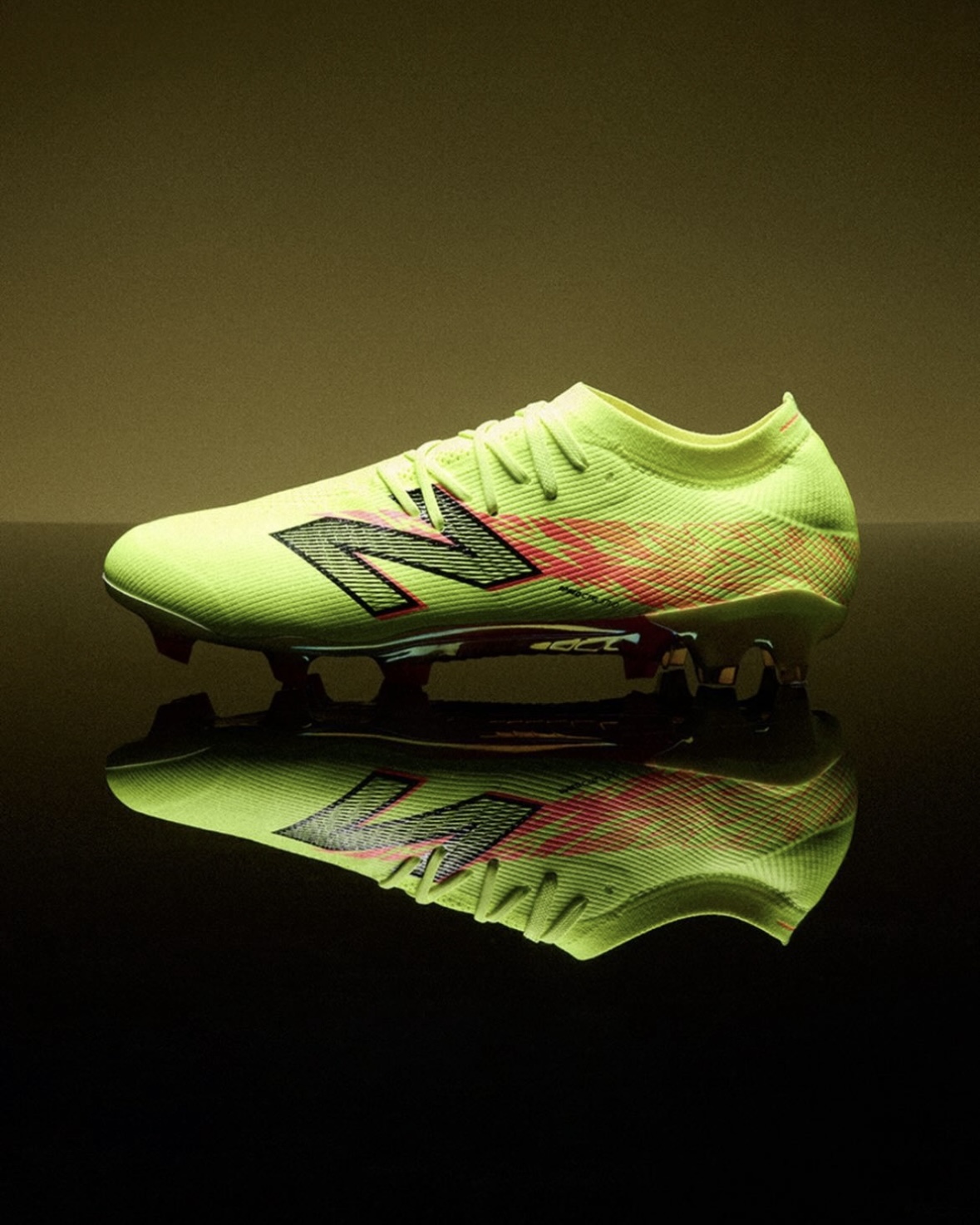 New Balance Furon v8