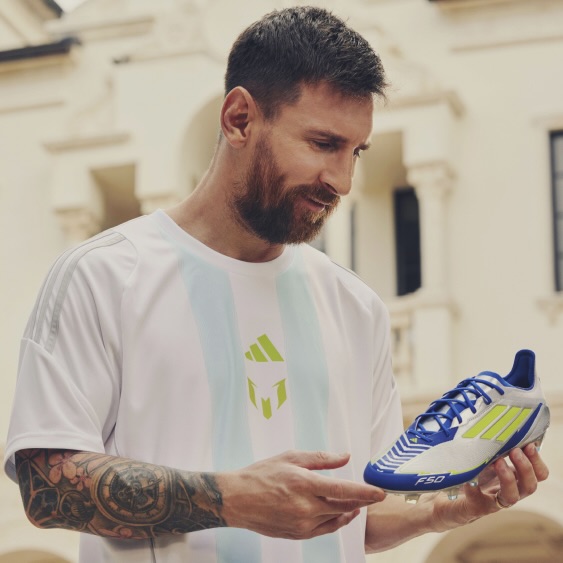 Lionel Messi Signature F50 La Vida Rapida