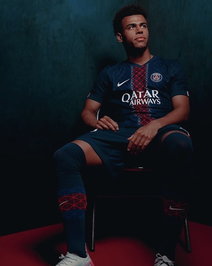 PSG Heimtrikot 25/26 PSG Heimtrikot 25/26