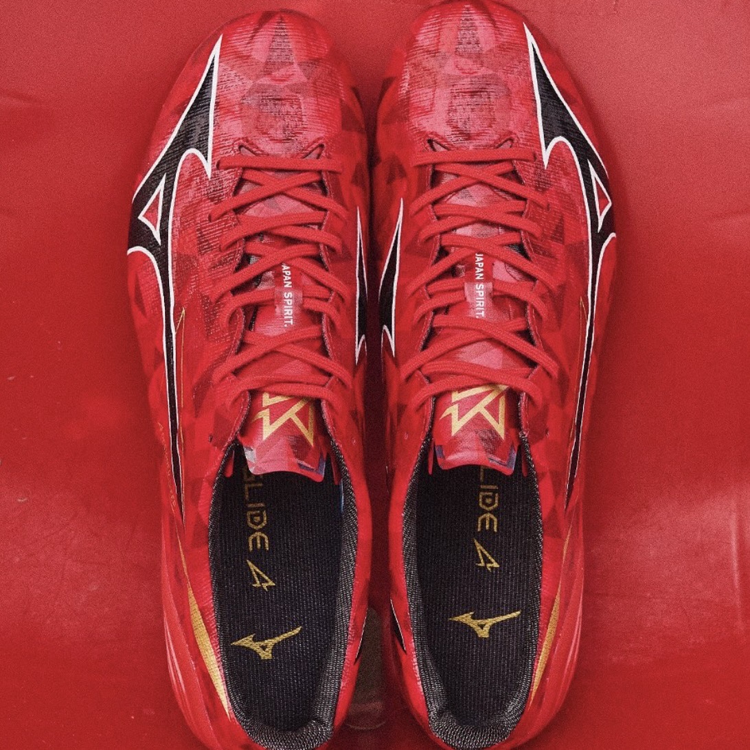 Mizuno Ruby Red Pack