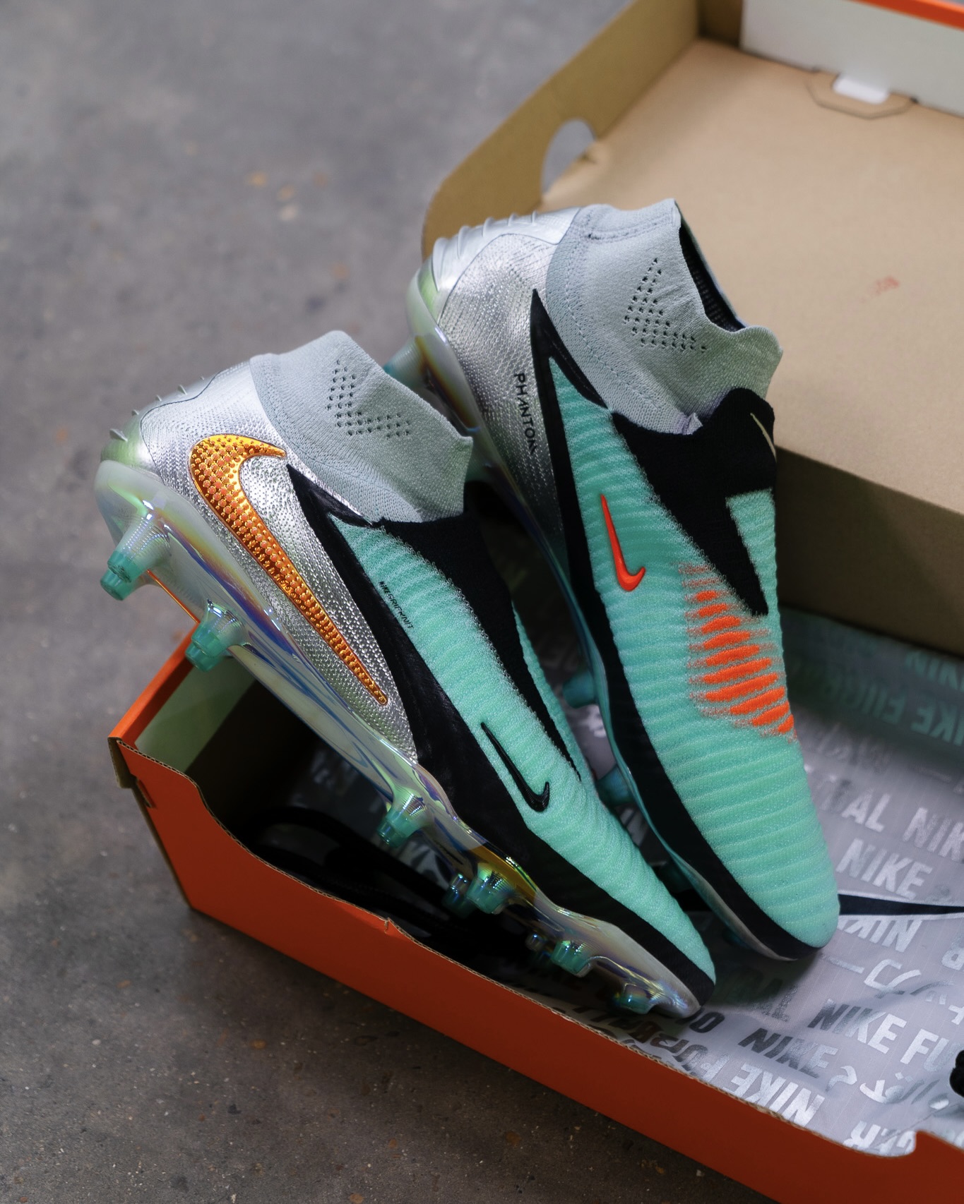 Nike Phantom 6 Nike Phantom 6 Launch Edition