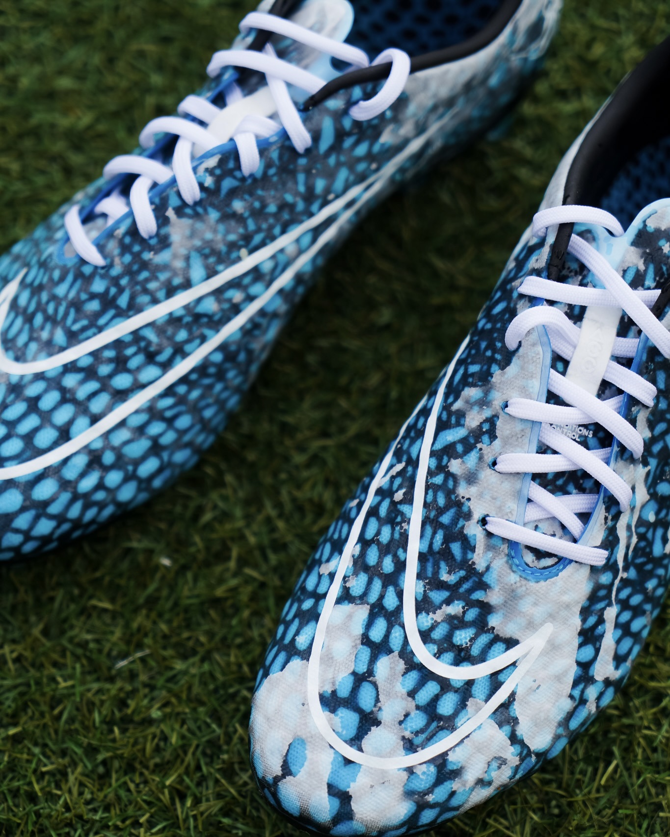Nike Hypervenom Phantom Hydra Nike Hypervenom Phantom Hydra