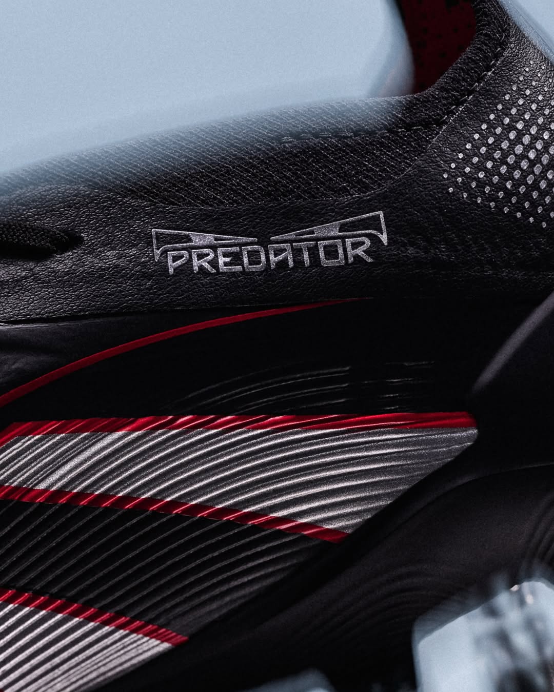 Adidas Predator Obsidian Strike