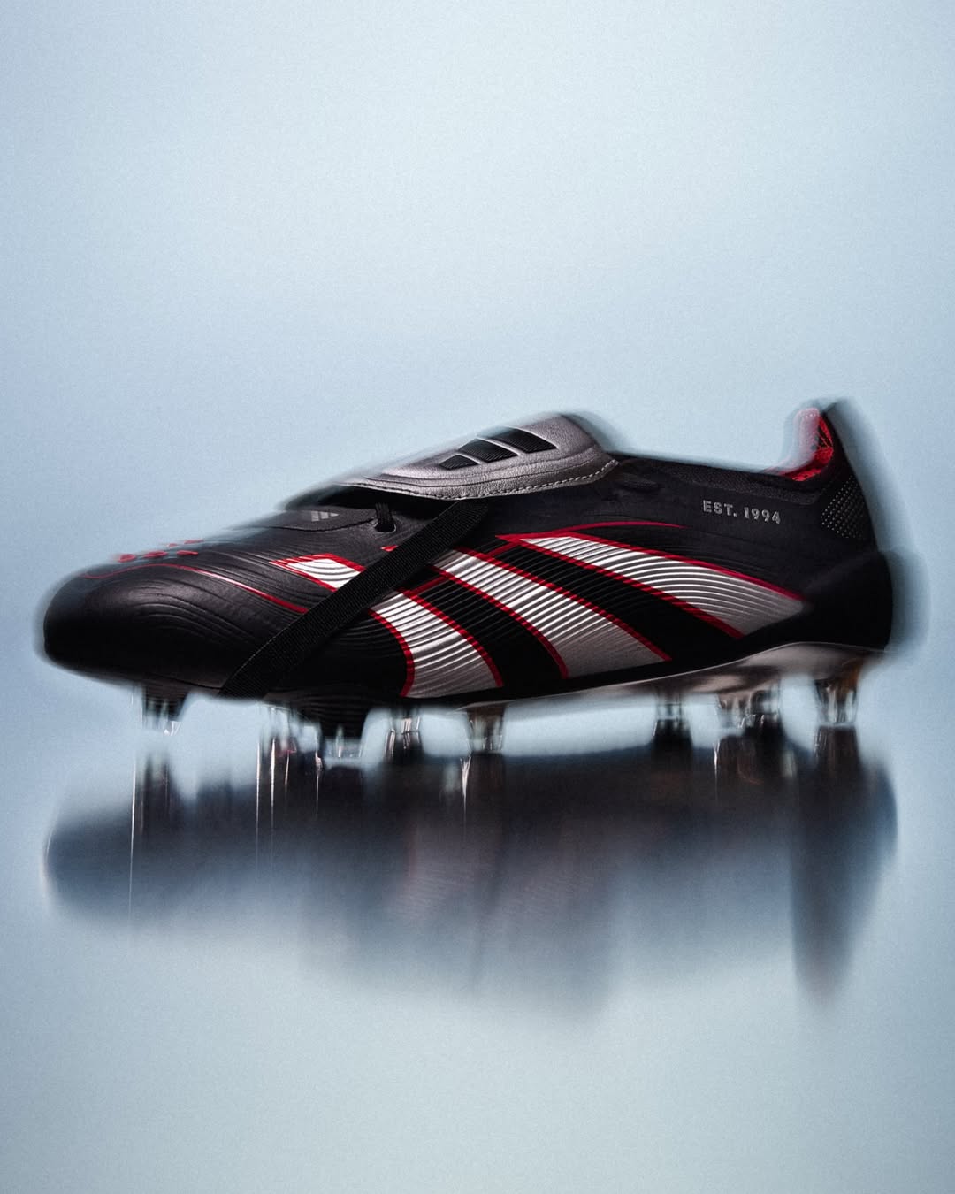 Adidas Predator Obsidian Strike