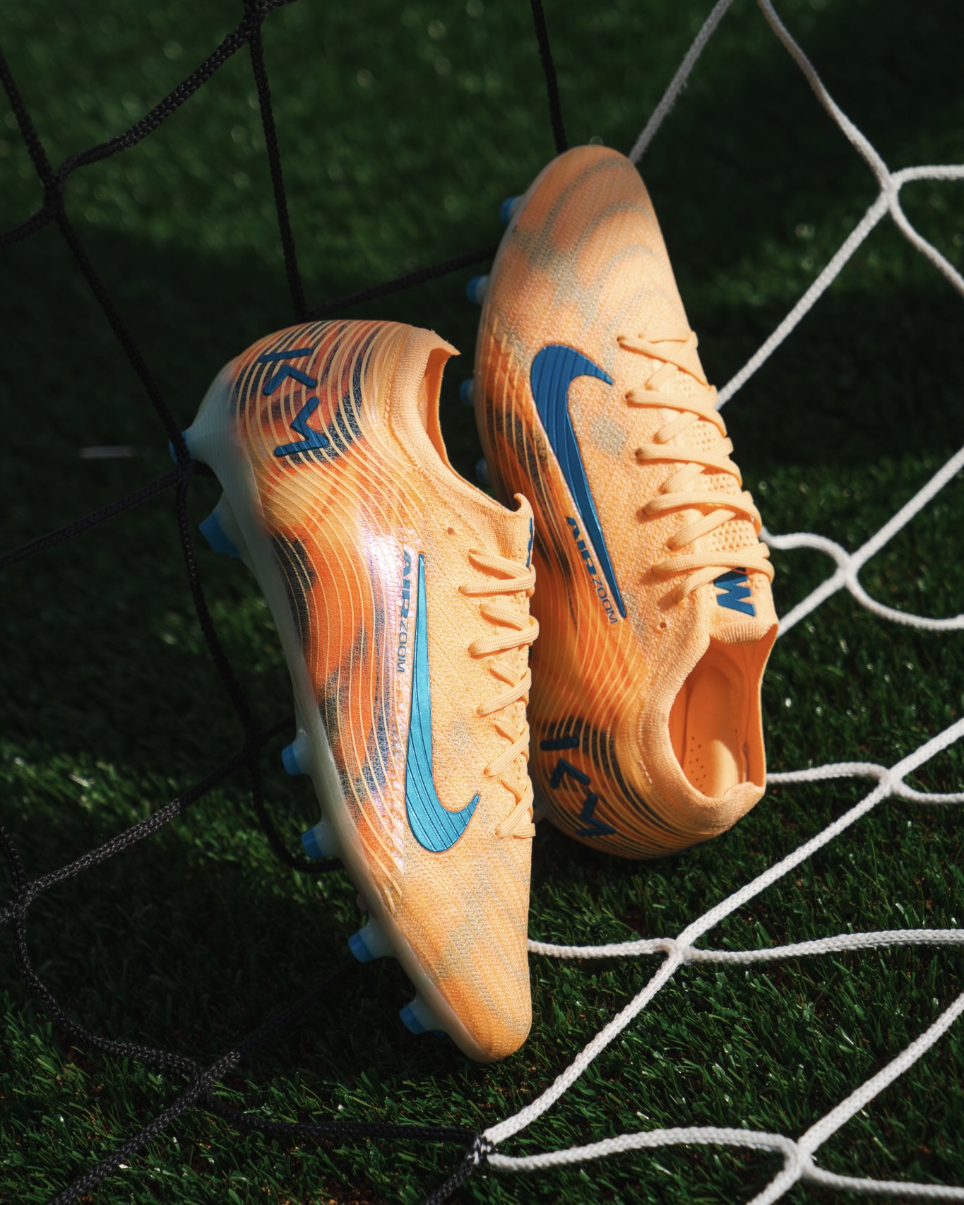 Kylian Mbappé Signature Mercurial 2025/26 Mbappé Mercurial Orange