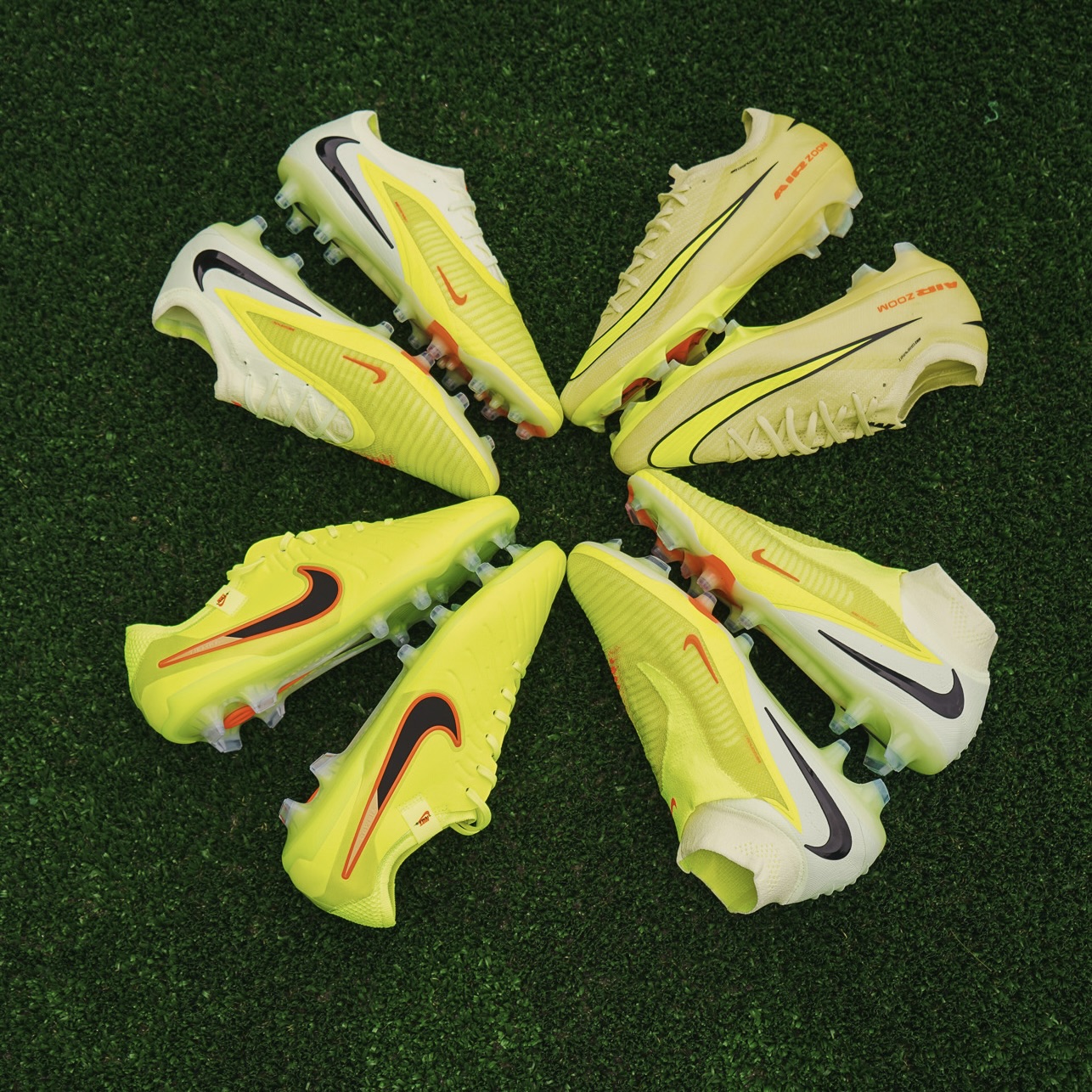 Nike Max Voltage Pack