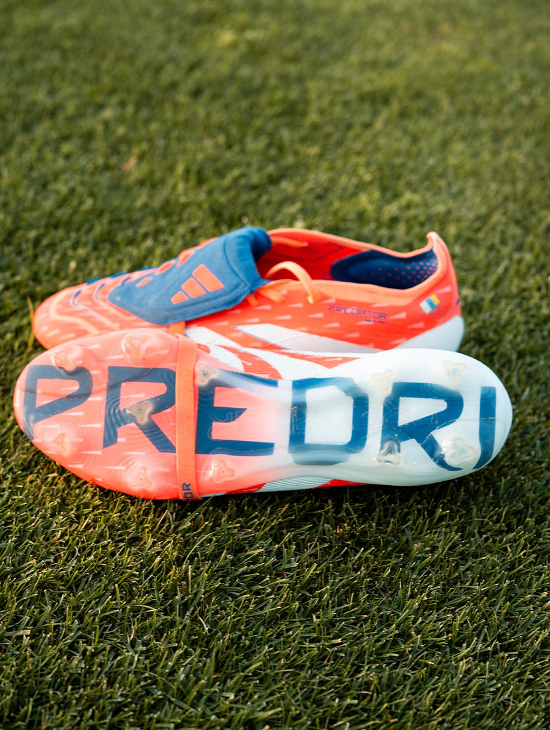 welchen fussballschuh trägt Pedri Welchen Fußballschuh trägt Pedri?