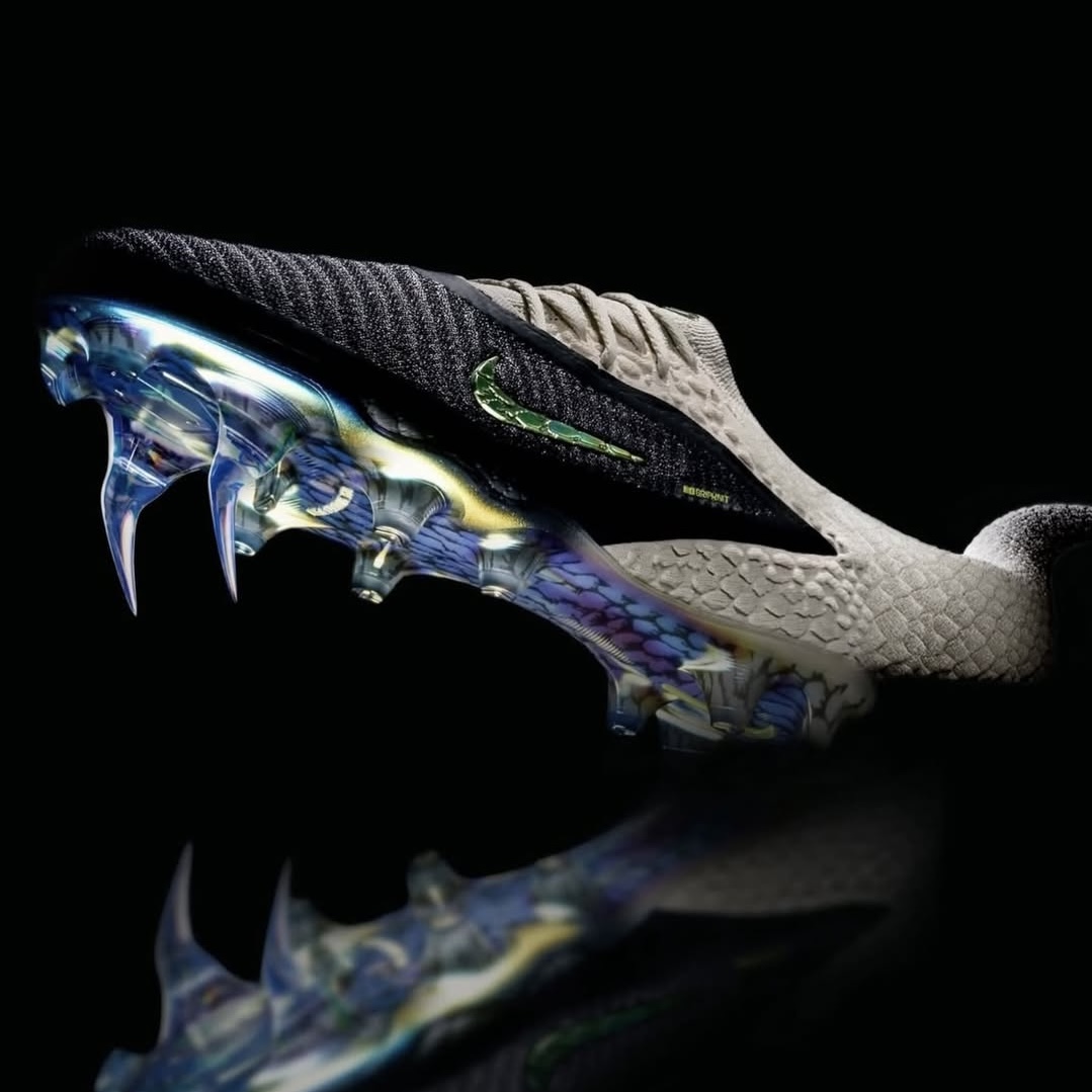 Nike Phantom Black Mamba