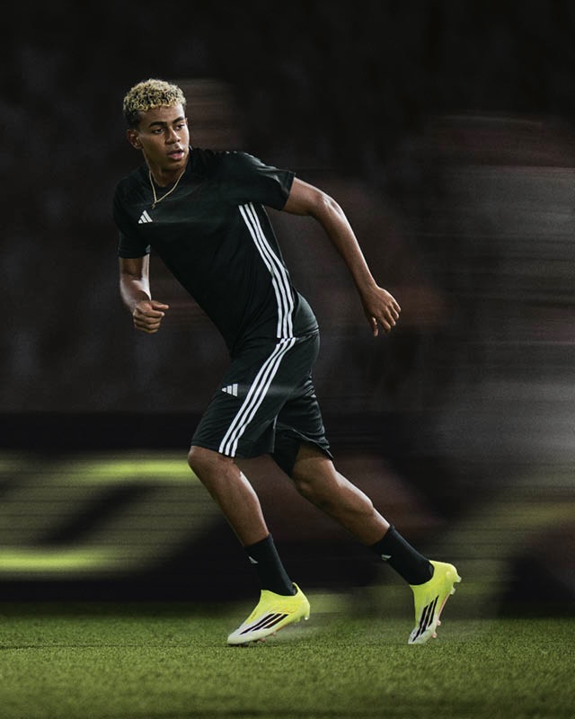 Diesen Fußballschuh trägt Lamine Yamal 2026: Adidas F50 Elite Laceless