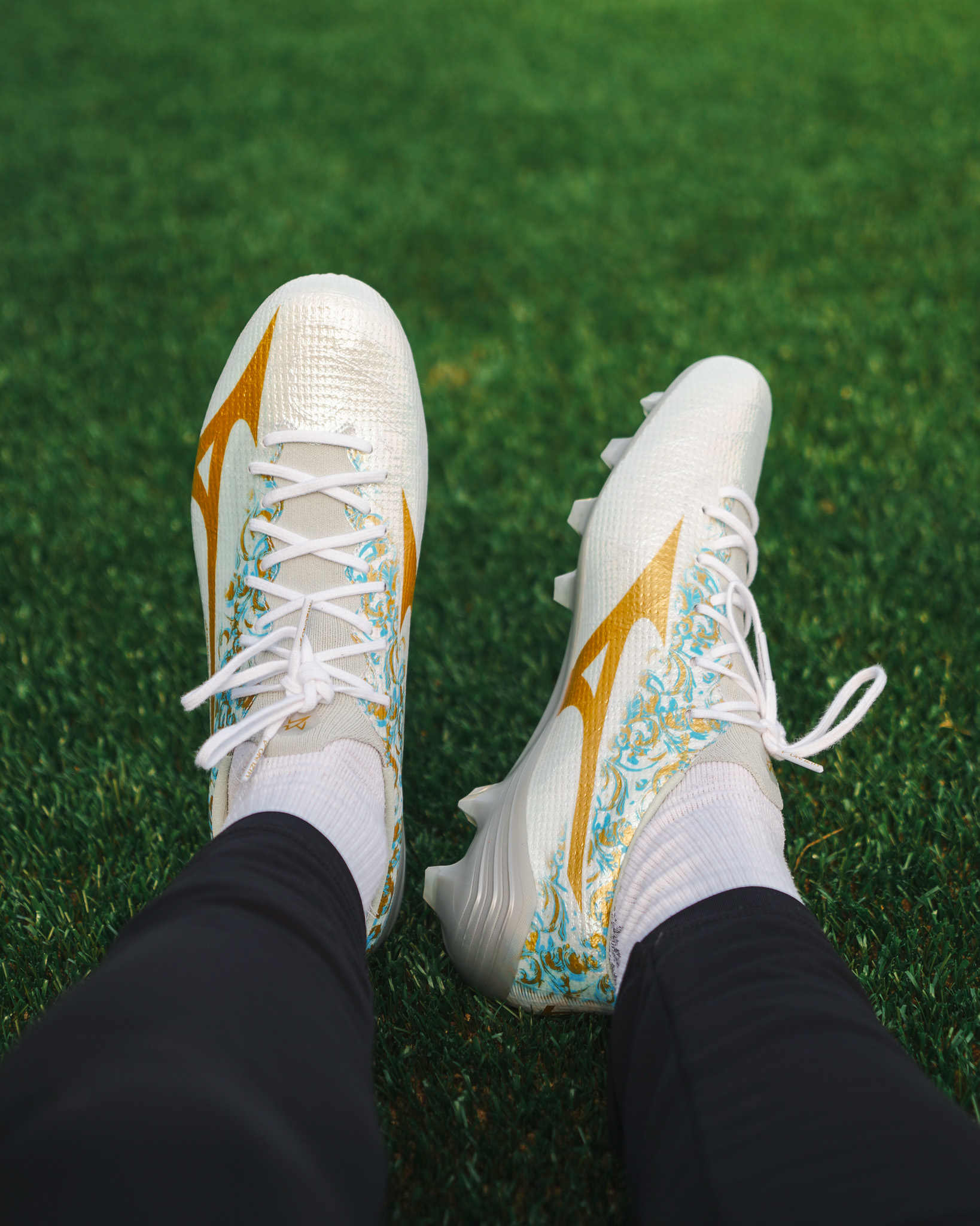 Mizuno Alpha João Félix Signature Edition