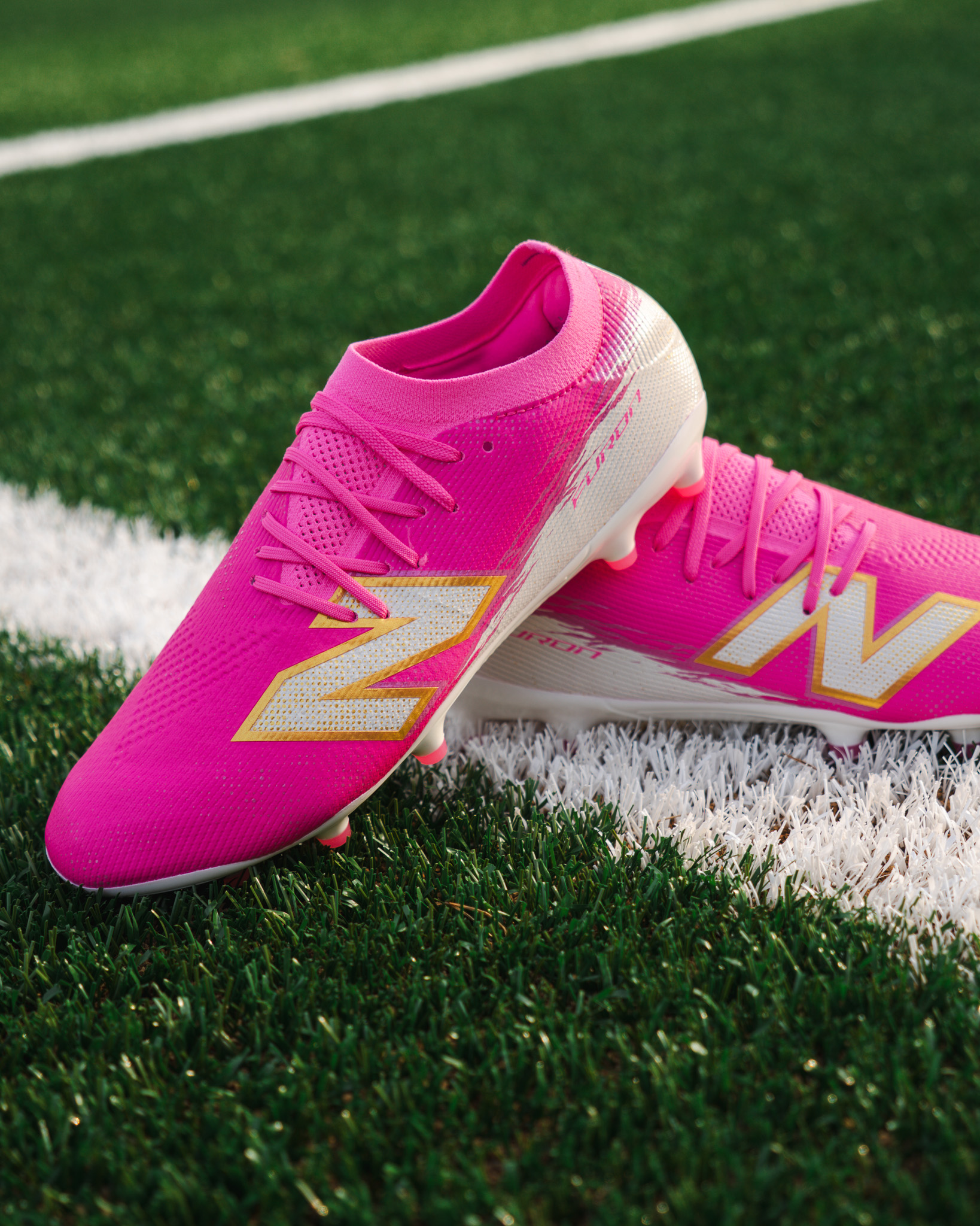 Welchen Fußballschuh trägt Fabio Silva?-2 Welchen Fußballschuh trägt Fabio Silva?