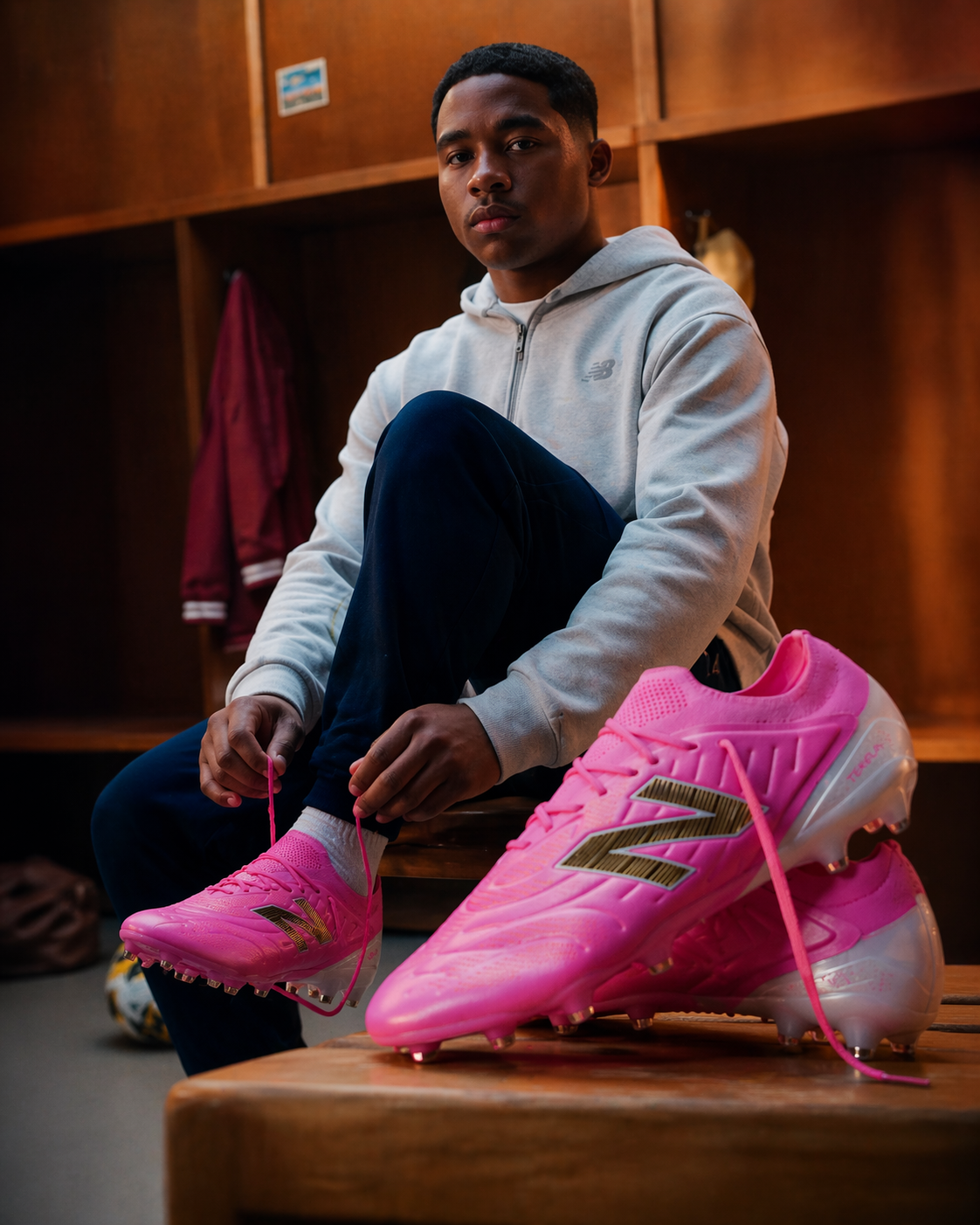 Welchen Fußballschuh trägt Endrick?