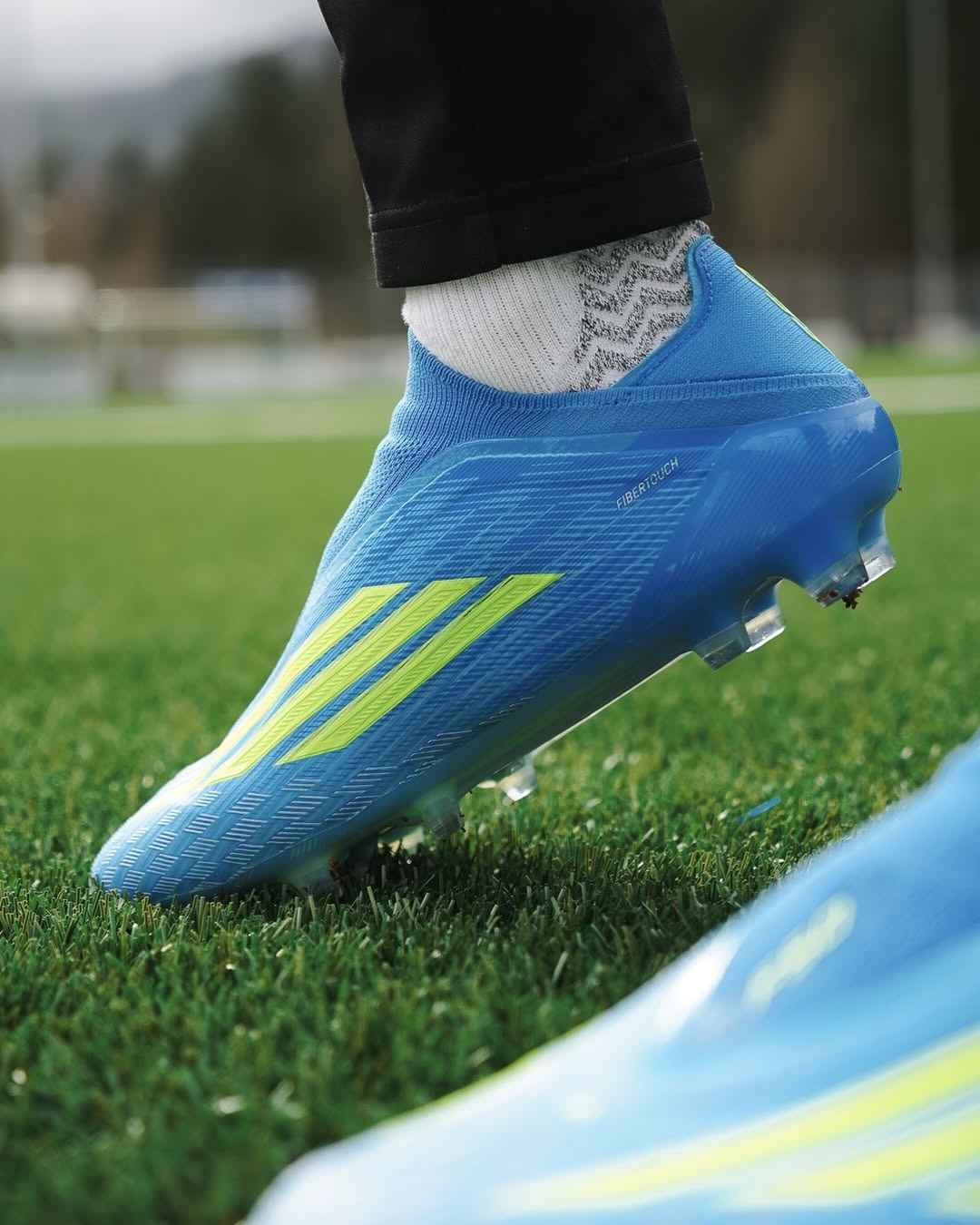 Welchen Fußballschuh spielt Luis Díaz? Welchen Fußballschuh spielt Luis Díaz?