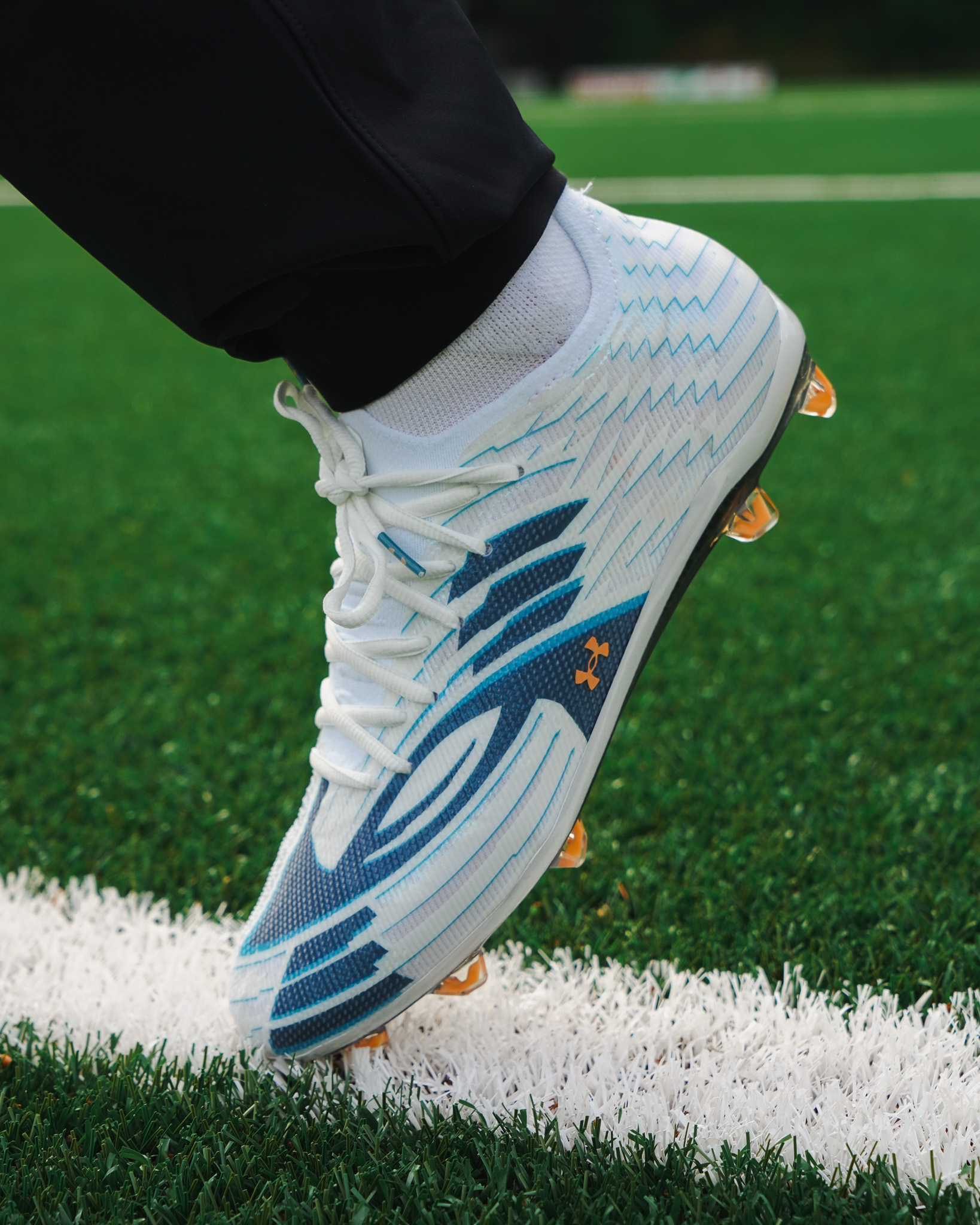 Under Armour Shadow Elite 4