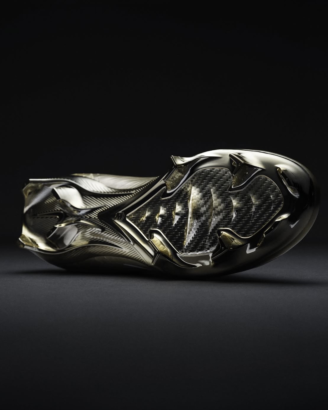 Goldener CR7 WM 2026 Fußballschuh