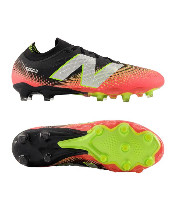 New Balance Tekela Pro Low Laced V4+ FG Schwarz FI45
