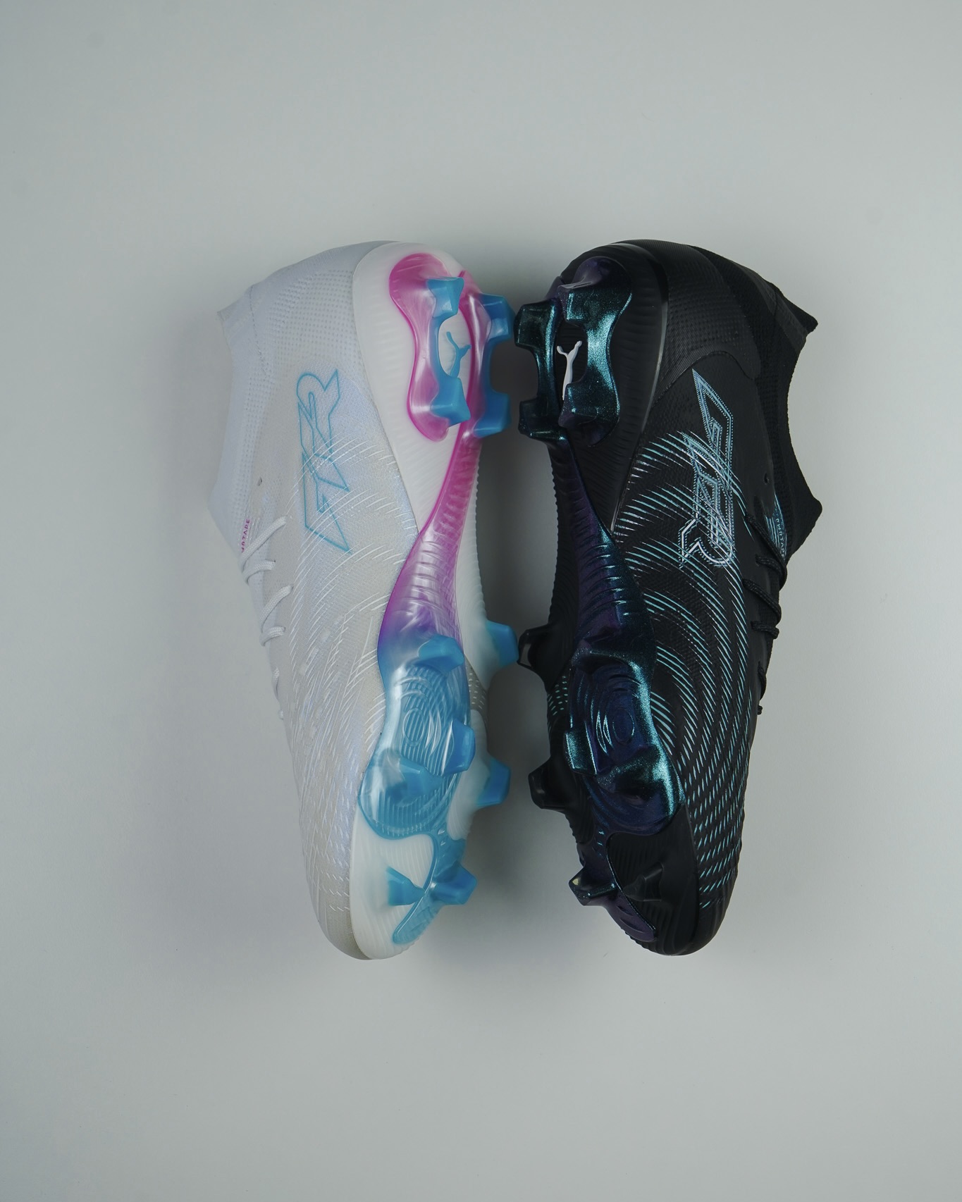DPuma Whiteout vs. Blackout Pack 2026 Puma Whiteout vs. Blackout Pack 2026