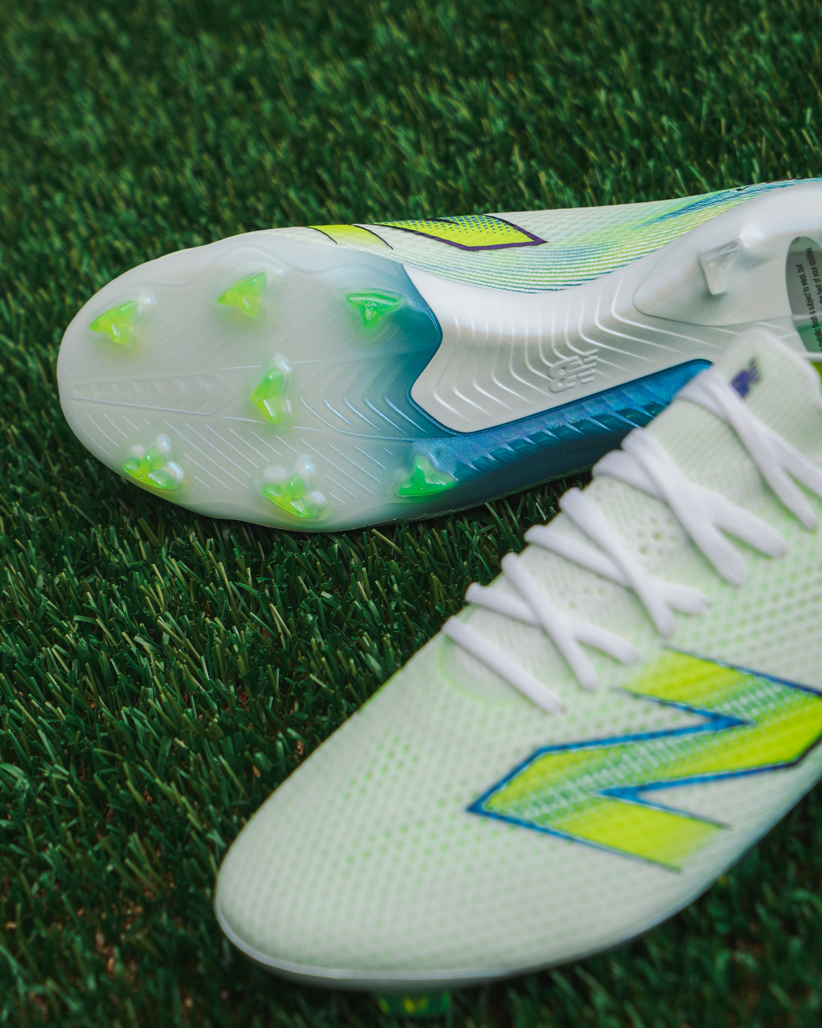 Welchen Fußballschuh spielt Yan Diomande Welchen Fußballschuh spielt Yan Diomande
