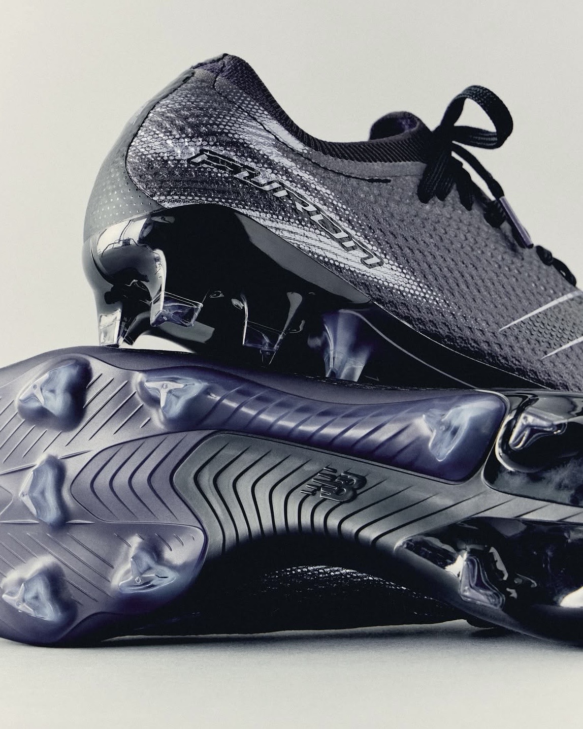 New Balance Blackout Pack 2026: Furon V9, Tekela V5 & 442 V3 in Schwarz